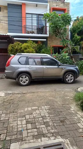 Nissan X-Trail 2011 Bensin
