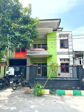 Kos 25 kamar full ppenghuni dekat Blok O