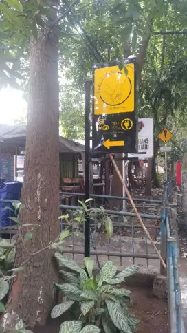 Neonbox 2 sisi + tiang