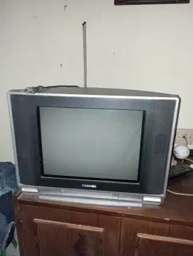 Dijual tv tabung merk Toshiba 14inch