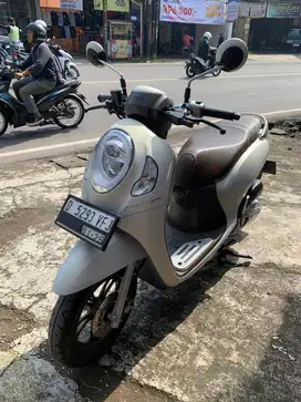 Honda New Scoopy Prestige 2023