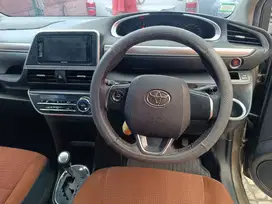 Toyota Sienta 2018 Bensin