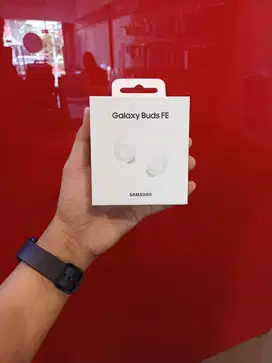 Galaxy buds FE, promo cicilan 0% syarat cukup dgn KTP