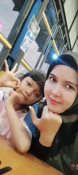 Mncari lowongan job art yg bisa libur sbln skli