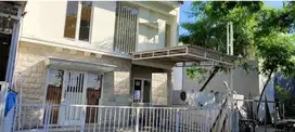 DIJUAL RUMAH GREEN LAKE WONOREJO RUNGKUT SURABAYA RON.A944