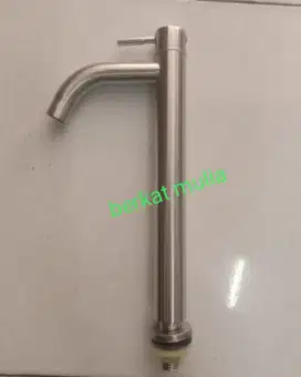 Kran wastafel stainless