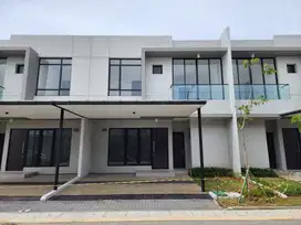 Jual Rumah PIK 2 Milenial Ukuran 8x12,5 Sudah SHM Harga 2,7M NEGO!!