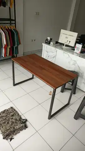 MEJA SERBAGUNA PREMIUM AESTHETIC 700.000 JADI 557.000 !