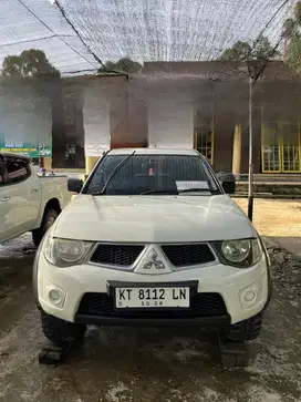Mitsubishi GLS 2013 Putih Kondisi Mulus