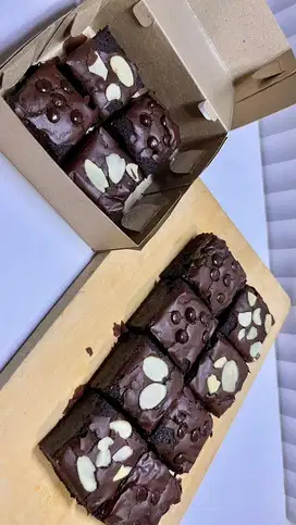 Brownies panggang (fudgy brownies)