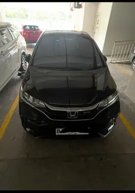 Honda Jazz RS 2019 tangan 1