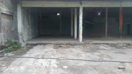 Ruko Gandeng 3 Dengan Halaman Luas Disewakan, di Denpasar Barat