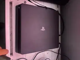 Playstation 4 Slim 1TB