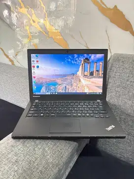 JUAL LAPTOP THINKPAD X240 SECOND 2 JUTAAN BERGARANSI NORMAL SIAP PAKAI