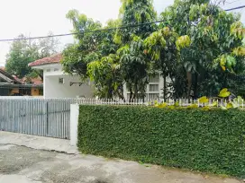 Disewakan rumah semi furnish Cisaranten Arcamanik