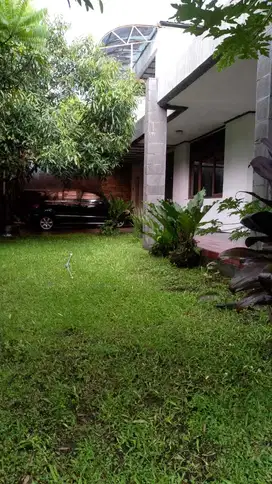 Best Lokasi Bandung Rumah Sayap Riau Siap Huni dekat Gedung Sate
