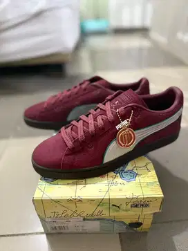Sepatu PUMA one piece portgas d ace size 44 baru & original
