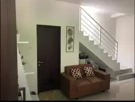 Dijual Rumah 2 Lt De Casa Residence Citraland Dkt Universitas Ciputra
