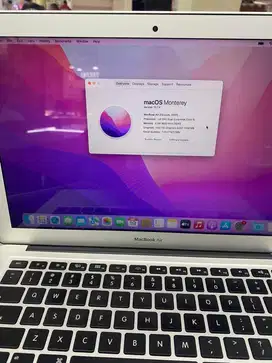 Macbook Air 2017 13inch 8/128 core i5 fullset mulus