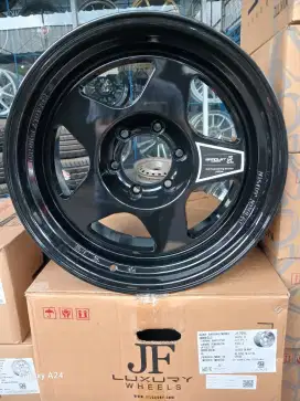 Bradley ring 18 lebar 9 pcd 6x139,7 ET 0 4pcs pajero fortuner