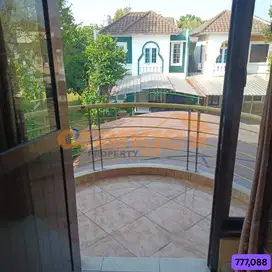 Di Jual Rumah 2 lantai Cantik Siap Huni di  Legenda wisata