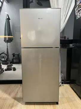 Kulkas Aqua 2 Pintu AQR-D251