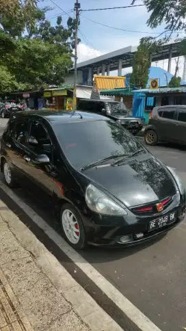Honda jazz idsi 2004 metic