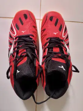 Sepatu Mizuno Tornado Wave