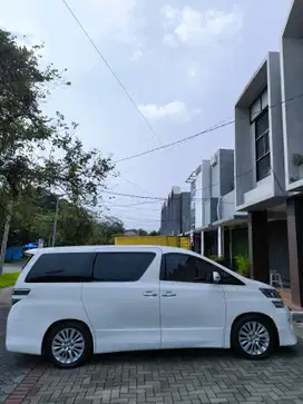 Toyota Vellfire 2014 Bensin