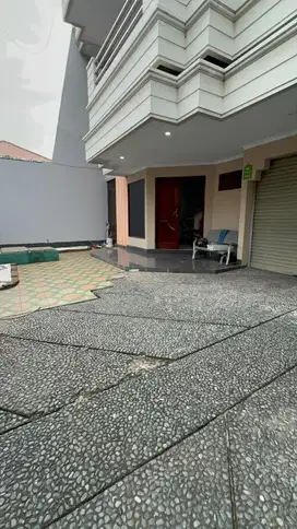 Disewakan Rumah 2.5lt di Duri Kepa Jakarta Barat