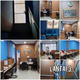 Di Jual cepat ruko 3 1/2 lantai