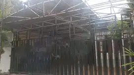 Rumah Jl.Nias Strategis Hadap: Timur