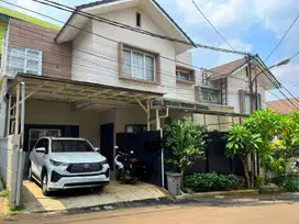 Rumah Jagakarsa Dijual. Furnsihed, Dalam Komplek. Jalan Lebar. NEGO