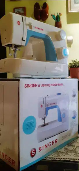Mesin Jahit Portable SINGER 3221