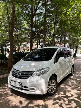 Honda Freed 2013 Bensin