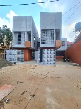 Rumah Pondok Kelapa - Billymoon Dijual. UNIT BARU, Di Komplek. NEGO