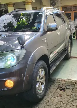 Toyota Fortuner 2007 Bensin