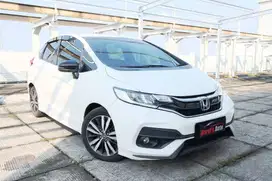 Honda Jazz RS CVT AT New Facelift