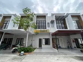 Dijual Rumah Siap Huni Komplek Sentosa Park Jalan Tapian Nauli Ps.1