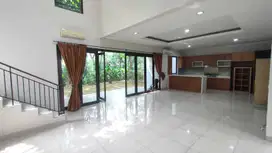 Dijual Rumah Mewah dan Siap Huni di Green Cove BSD