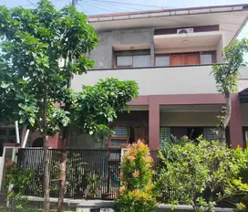 Rumah bagus 2 lantai siap huni belakang metro margahayu raya