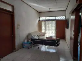 Rumah Hitung Tanah Saja di Taman Holis Indah