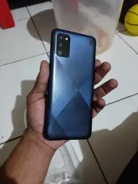 Samsung galaxy a02s di  masih mulus no minus aja batangan sama casan