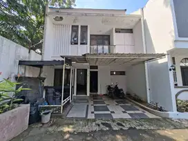 Rumah Lokasi Strategis Banget dekat ke Tol, Mall, Stasiun KRL dan MRT