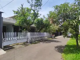 Rumah lama hitung tanah area Turangga