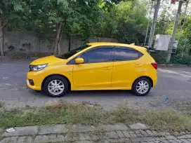 Brio satya E matik 2023..km 9 rb.