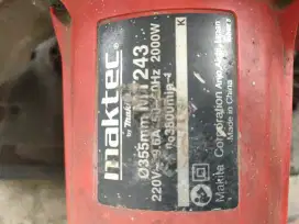 Mesin Potong Maktec