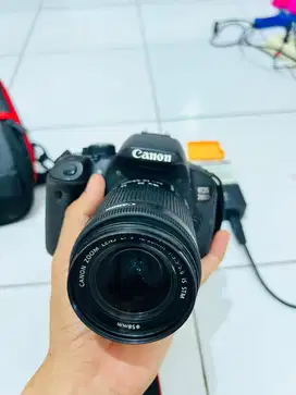 Camera Canon EOS 700D KIT 18-55 MM Bonus + 1 Baterai Kamera Vlog Foto