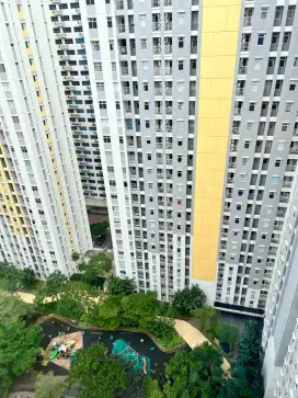 Disewakan apartemen di SPRING LAKE Sumarecon Bekasi