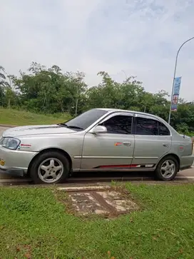 Hyundai Accent 2001 Bensin